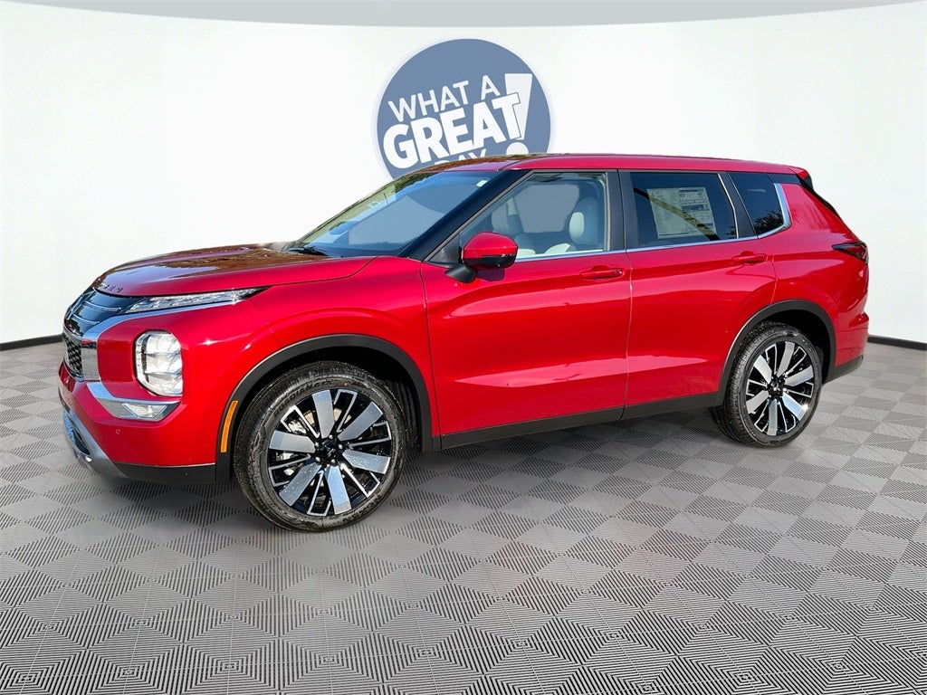 2025 Mitsubishi Outlander SE Tech Package