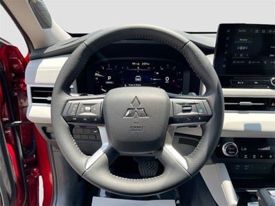 2025 Mitsubishi Outlander SE Tech Package