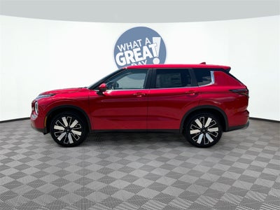 2025 Mitsubishi Outlander SE Tech Package