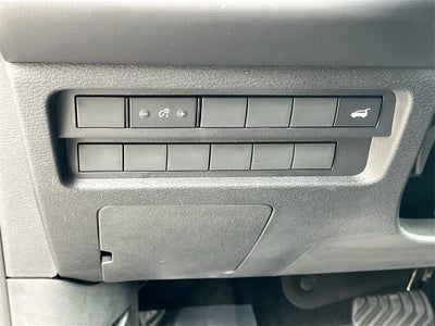 2025 Mitsubishi Outlander SE Tech Package