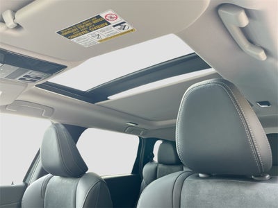 2025 Mitsubishi Outlander SE Tech Package