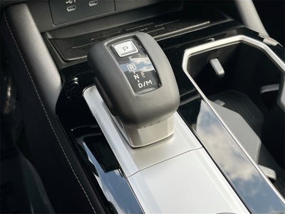 2025 Mitsubishi Outlander SE Tech Package