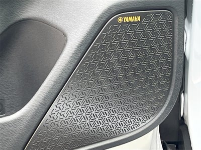 2025 Mitsubishi Outlander SE Tech Package