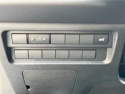 2025 Mitsubishi Outlander SE Tech Package