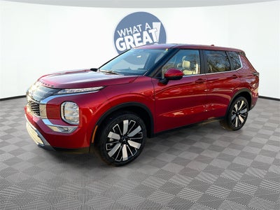 2025 Mitsubishi Outlander SE