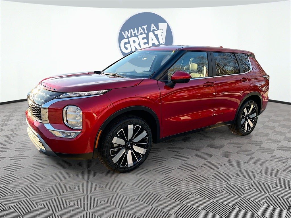 2025 Mitsubishi Outlander SE