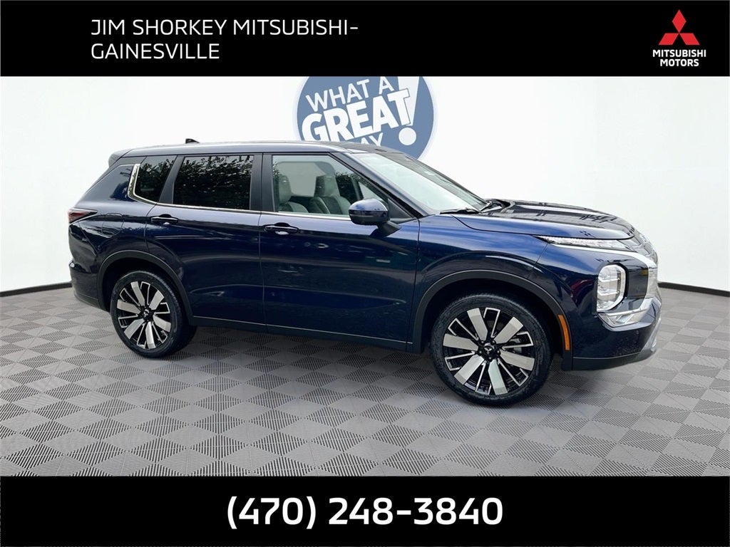 2025 Mitsubishi Outlander SE Tech Package