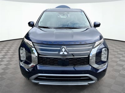 2025 Mitsubishi Outlander SE Tech Package