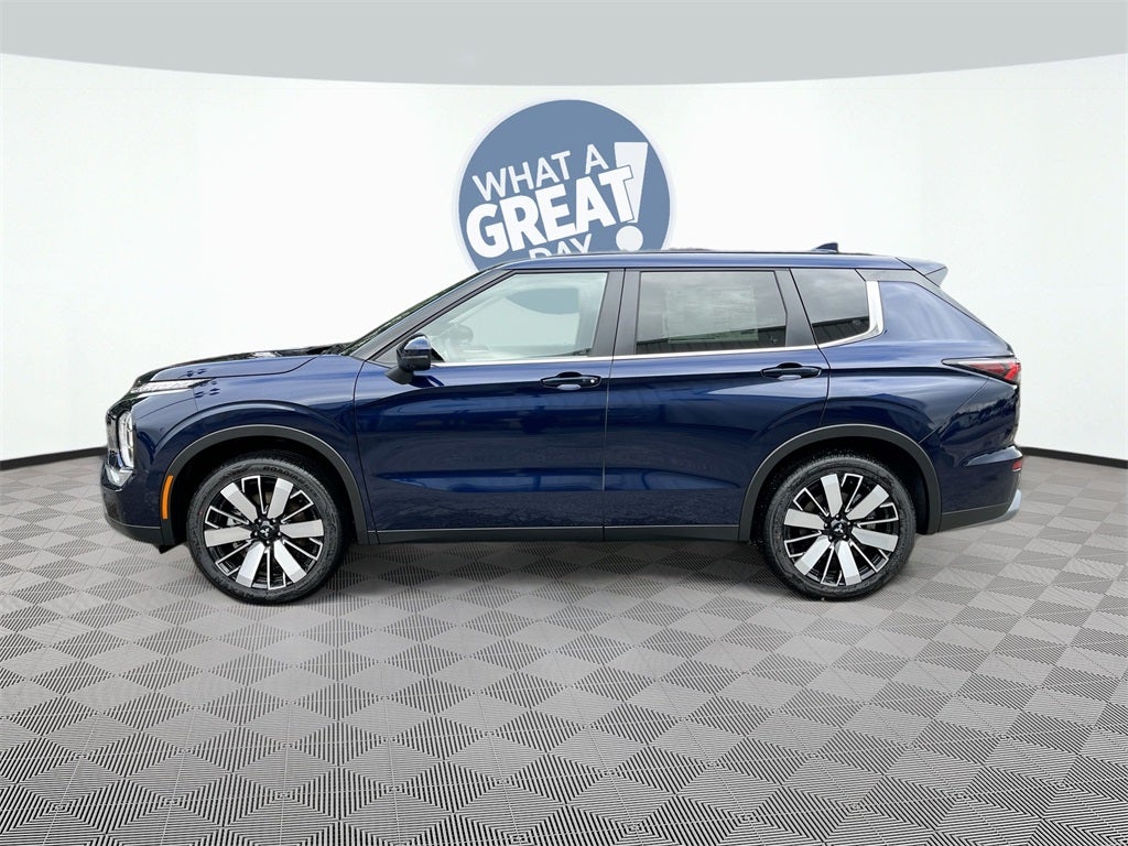 2025 Mitsubishi Outlander SE Tech Package