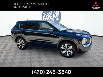 2025 Mitsubishi Outlander SE Tech Package