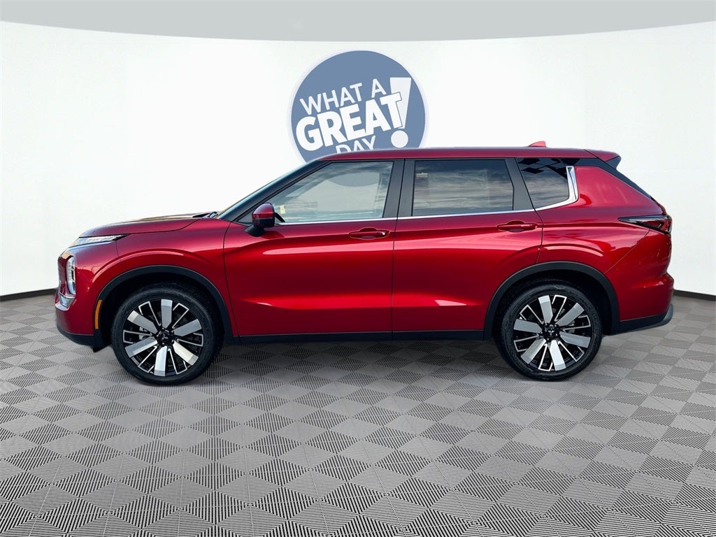 2025 Mitsubishi Outlander SE Tech Package