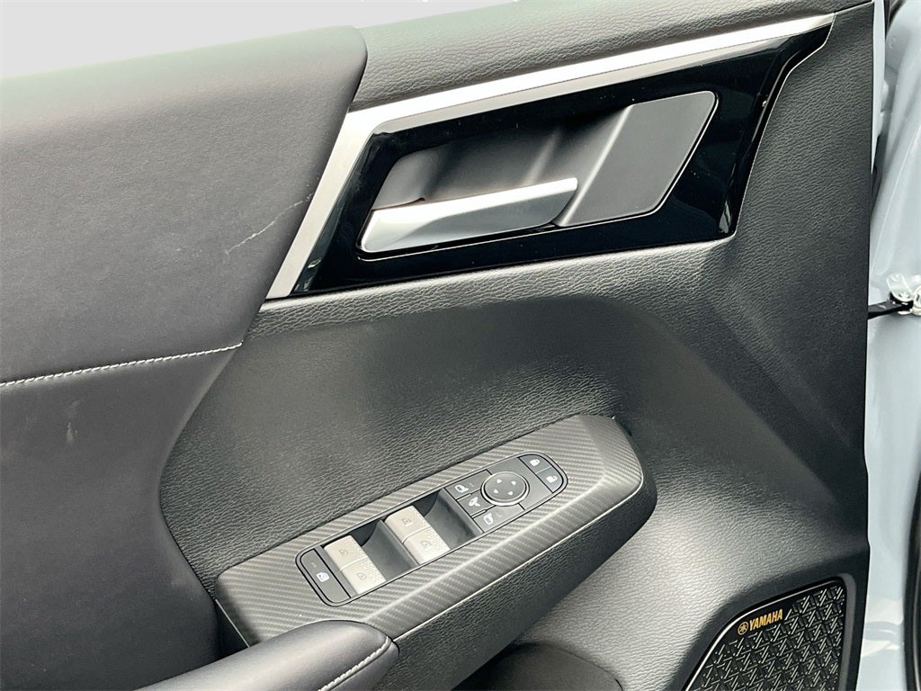 2025 Mitsubishi Outlander SE Tech Package