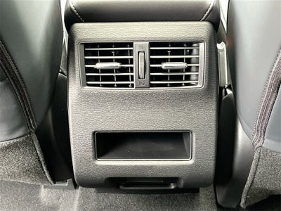 2025 Mitsubishi Outlander SE Tech Package