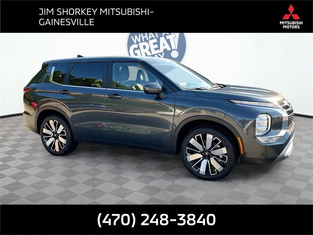 2025 Mitsubishi Outlander SE Tech Package