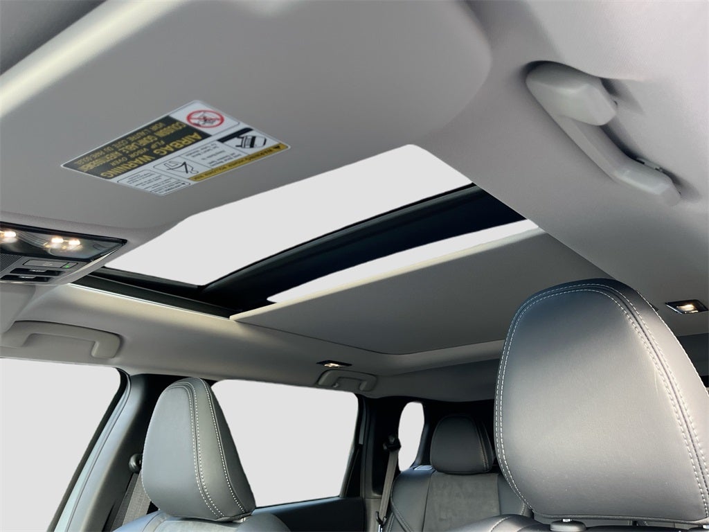 2026 Mitsubishi Outlander SE Tech Package