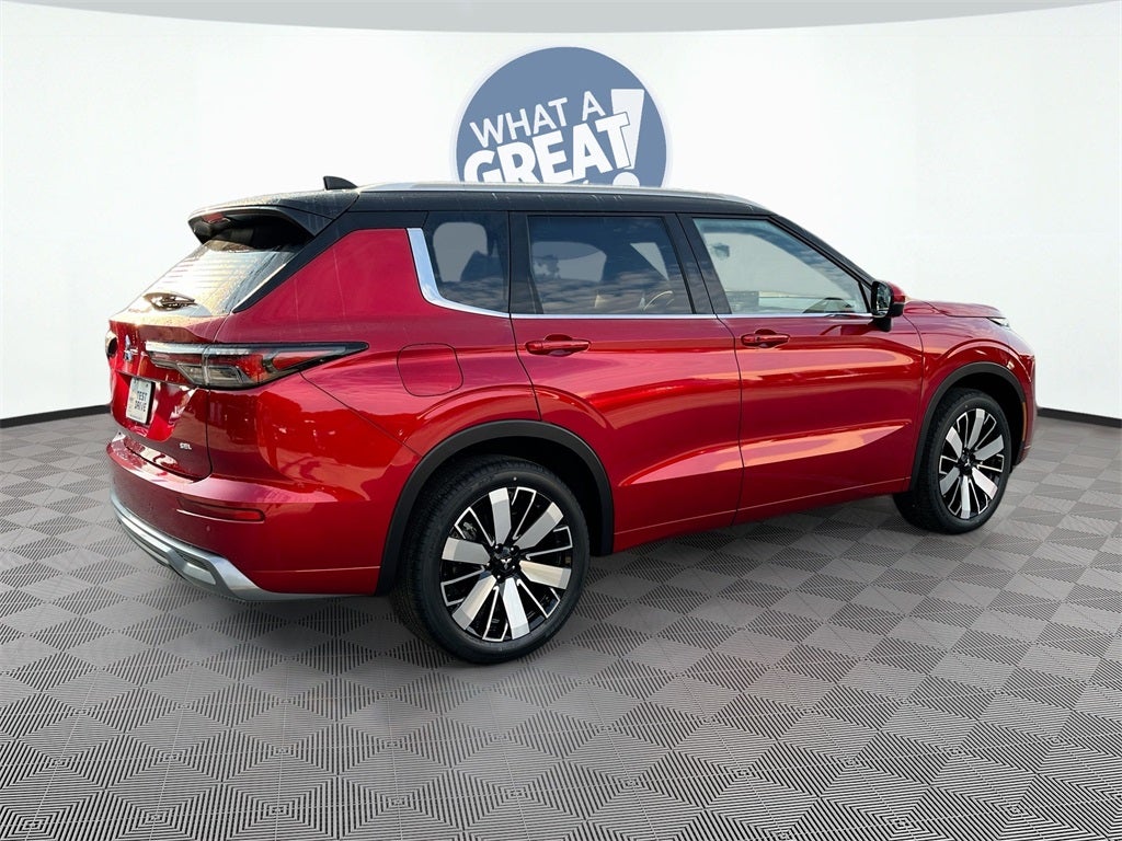 2025 Mitsubishi Outlander SEL Premium Package