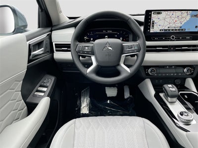 2025 Mitsubishi Outlander SEL