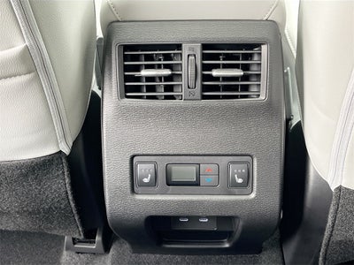 2025 Mitsubishi Outlander SEL