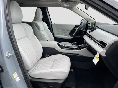 2025 Mitsubishi Outlander SEL