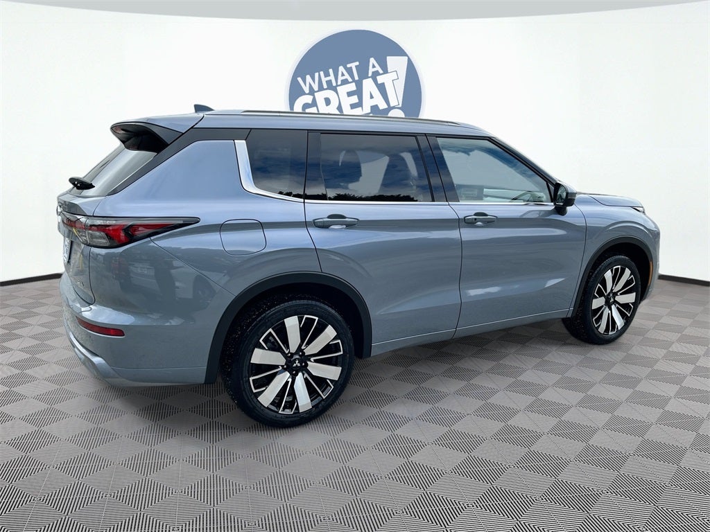 2025 Mitsubishi Outlander SEL