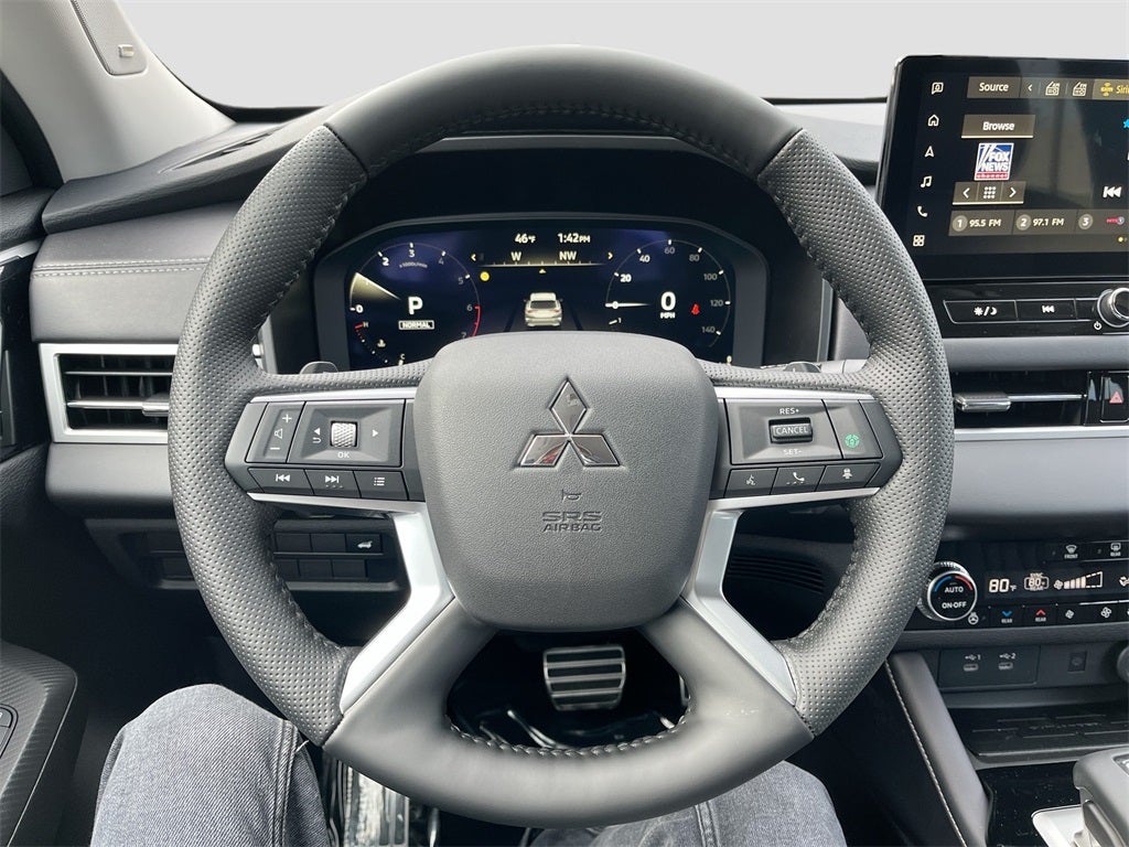 2025 Mitsubishi Outlander SEL