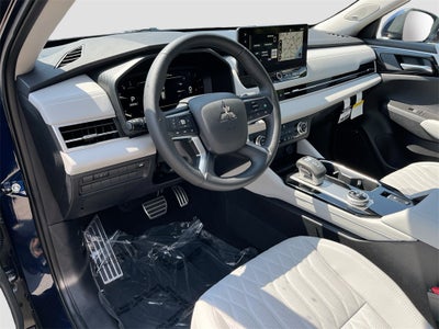 2025 Mitsubishi Outlander SEL