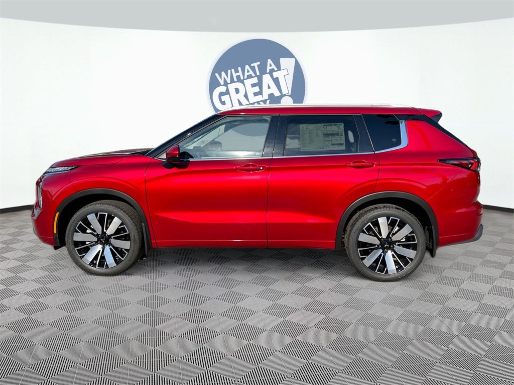2025 Mitsubishi Outlander SEL