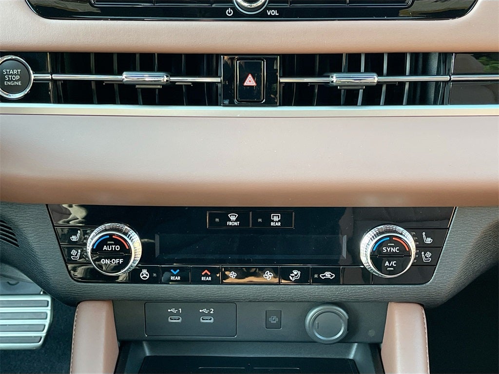 2025 Mitsubishi Outlander SEL Premium Package