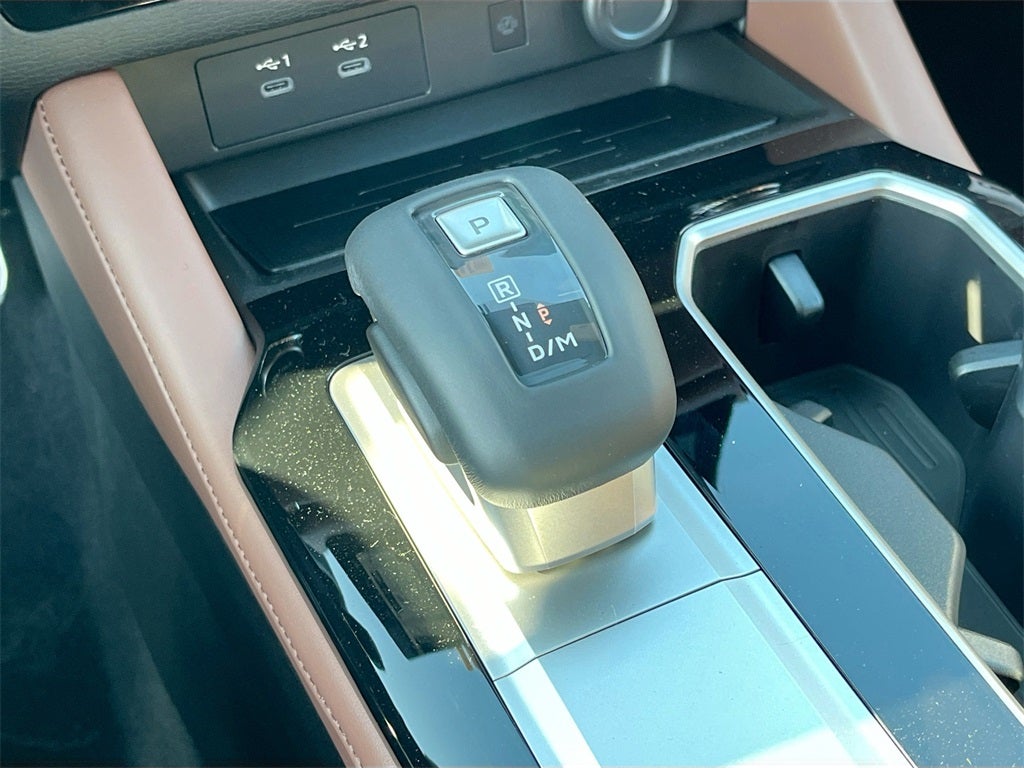 2025 Mitsubishi Outlander SEL Premium Package