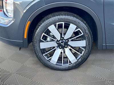 2025 Mitsubishi Outlander SEL Premium Package