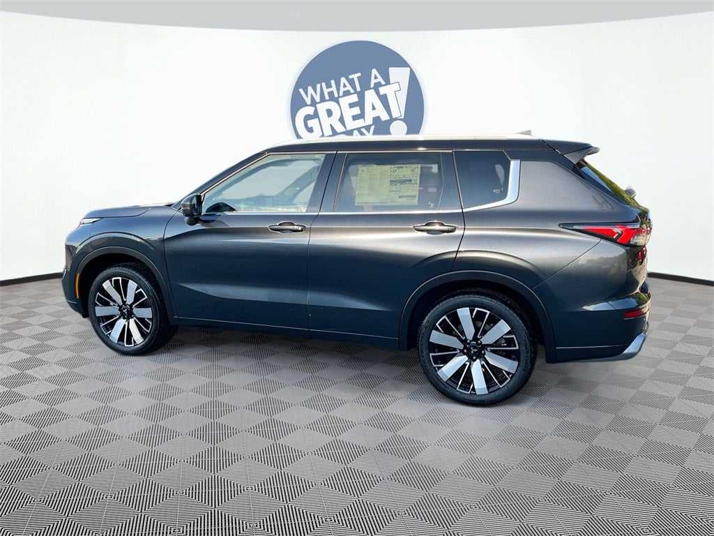 2025 Mitsubishi Outlander SEL Premium Package