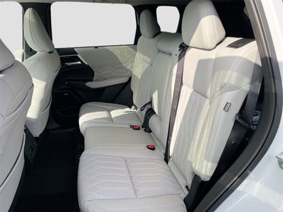 2026 Mitsubishi Outlander SEL