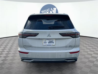 2026 Mitsubishi Outlander SEL