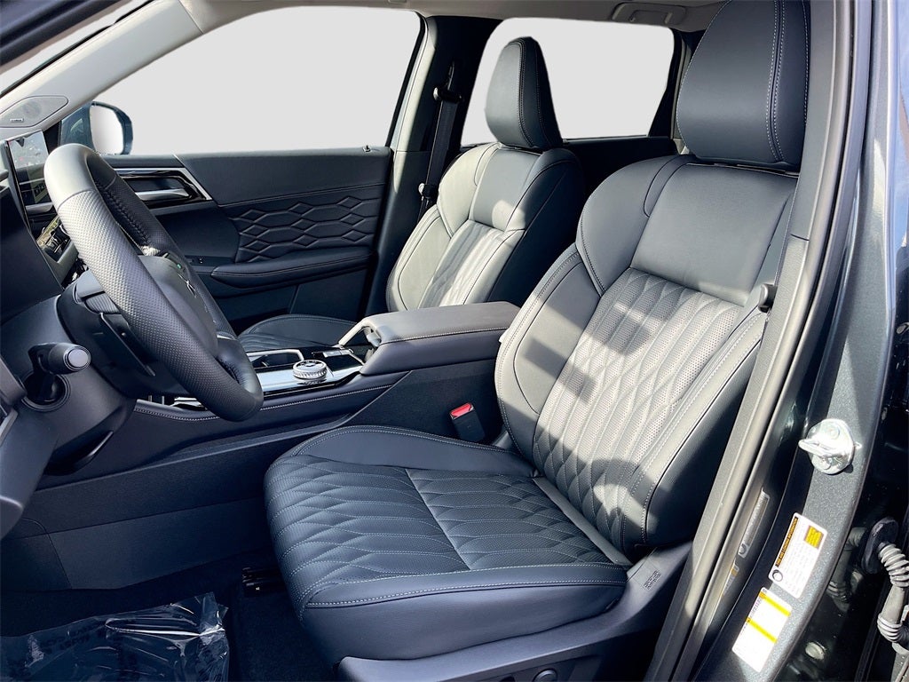 2026 Mitsubishi Outlander SEL