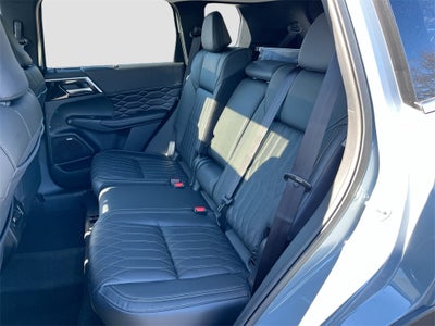 2026 Mitsubishi Outlander SEL