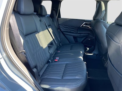 2026 Mitsubishi Outlander SEL