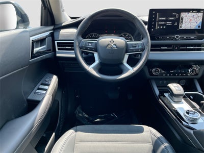 2025 Mitsubishi Outlander Trail Edition