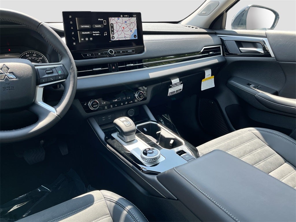 2025 Mitsubishi Outlander Trail Edition