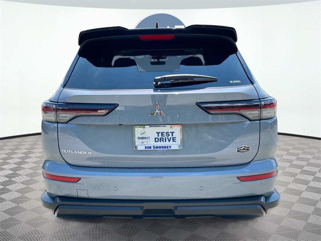 2025 Mitsubishi Outlander Trail Edition