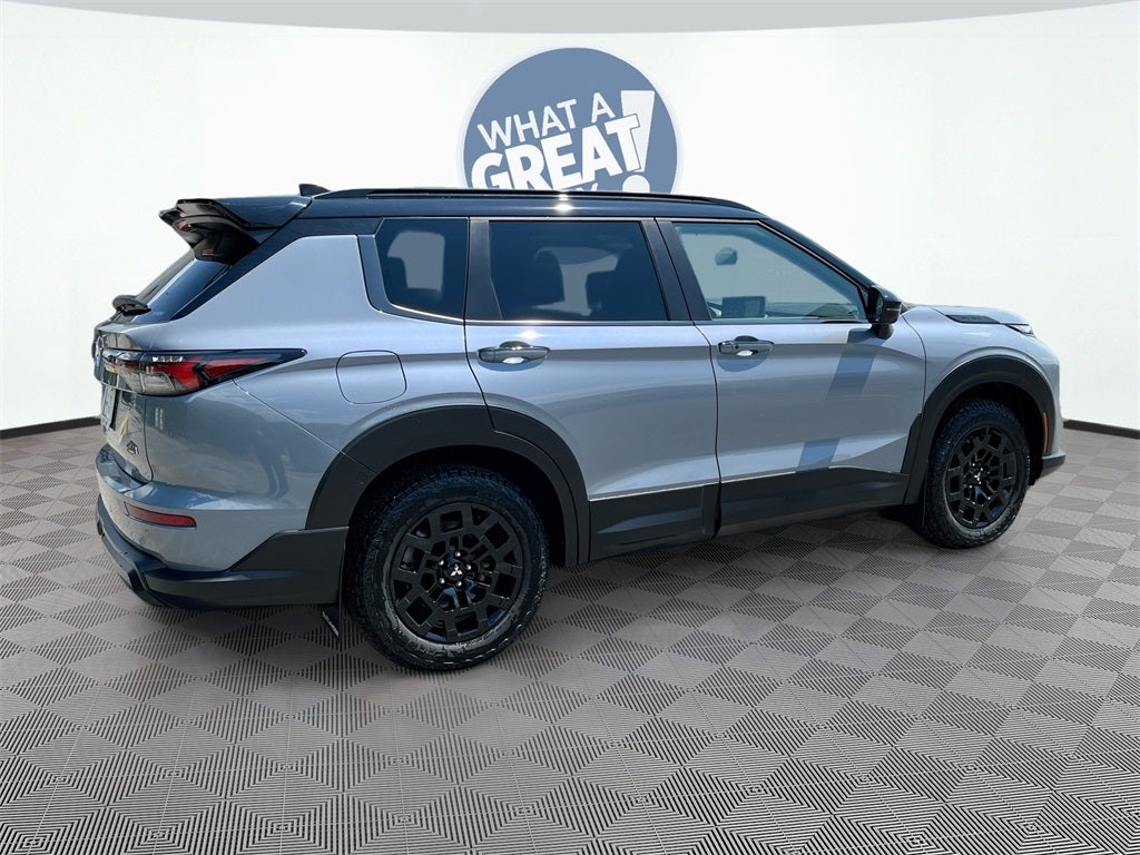 2025 Mitsubishi Outlander Trail Edition