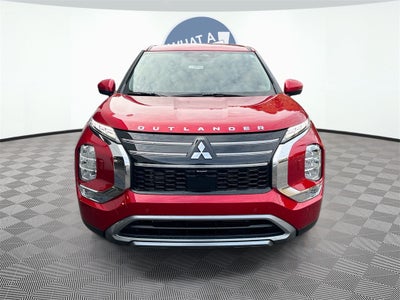2025 Mitsubishi Outlander SE