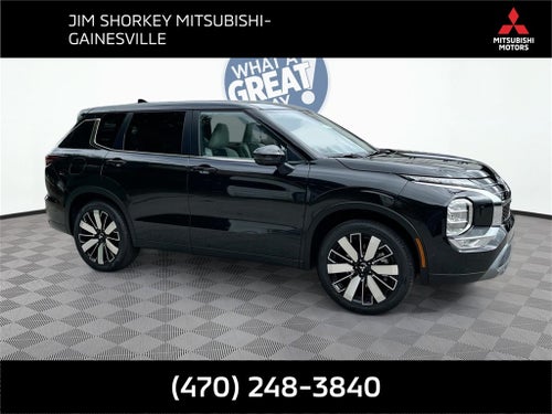 2025 Mitsubishi Outlander SE Tech Package