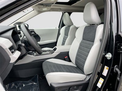 2025 Mitsubishi Outlander SE Tech Package