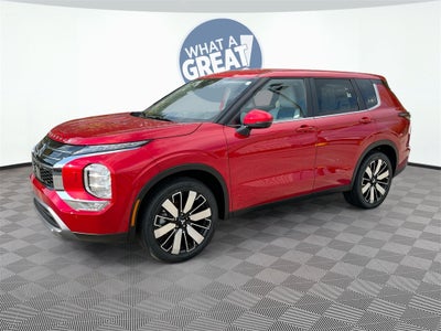 2025 Mitsubishi Outlander SE