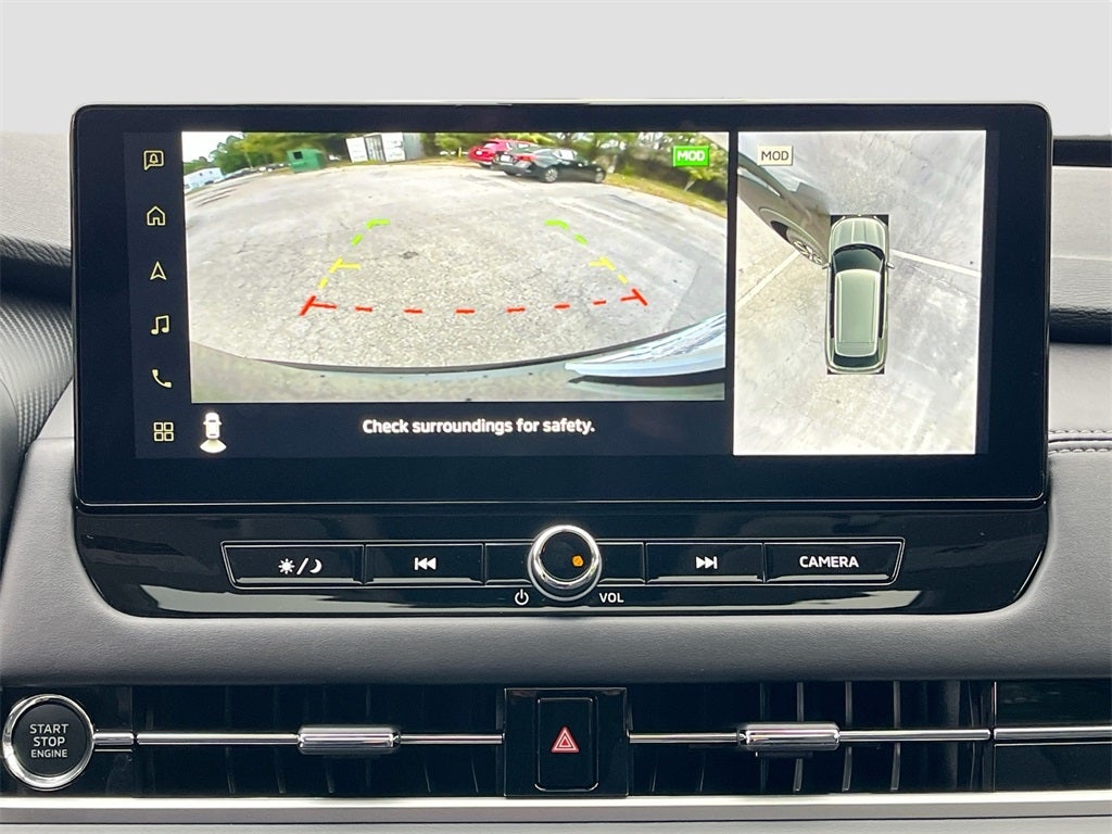 2025 Mitsubishi Outlander SE Tech Package