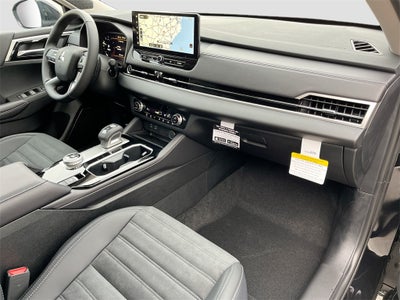 2025 Mitsubishi Outlander SE Tech Package
