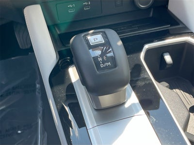 2025 Mitsubishi Outlander SE Tech Package