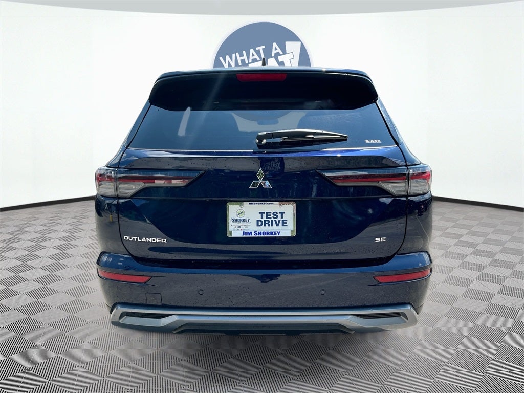 2025 Mitsubishi Outlander SE Tech Package