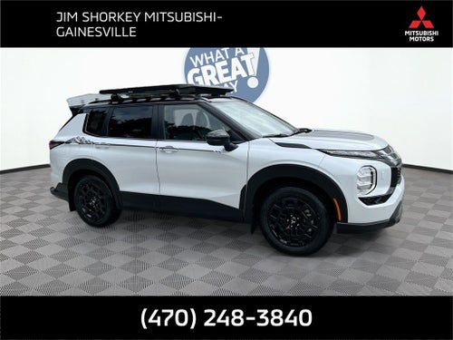 2025 Mitsubishi Outlander Trail Edition Launch Package