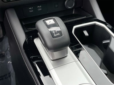 2025 Mitsubishi Outlander Trail Edition Launch Package